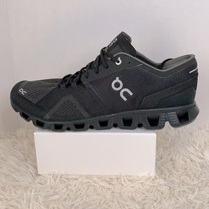 On Cloud x men’s size 11